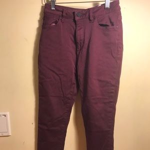 DL1961 skinny jeans burgundy.